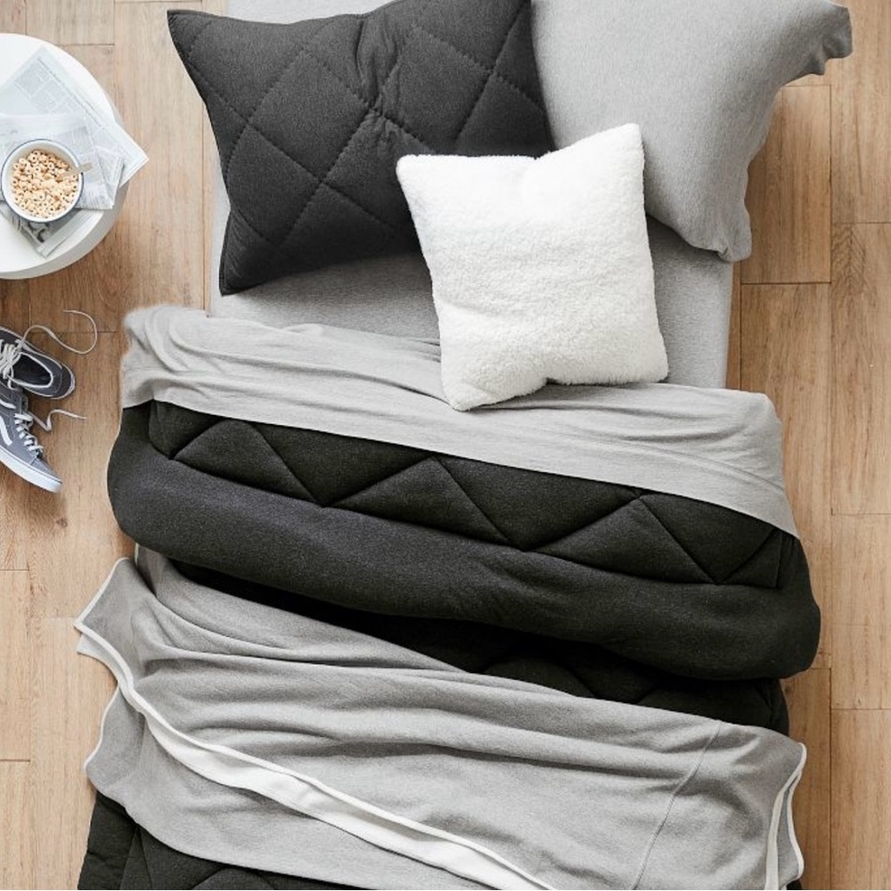 Pottery Barn Teen Organic Cotton Twin Bedding Sheets - Gray